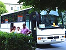 Тур Италия Романтика, это - наш автобус, в розовом - Массимо