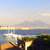 Тур Италия Романтика, день шестой, Неаполитанский залив на фоне Везувия